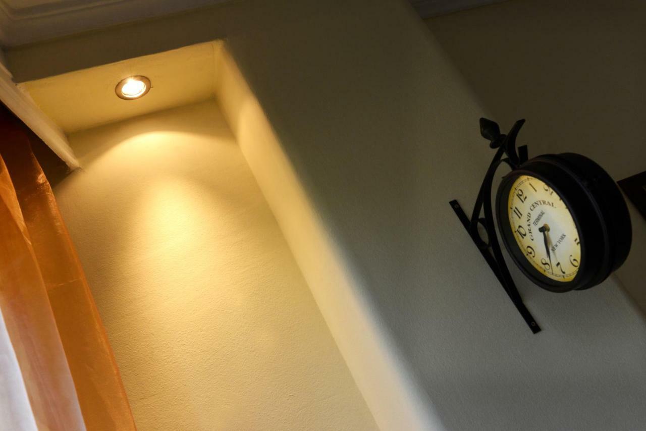 Thesshouse Pefka Fk Apartment Tesalonika Bagian luar foto